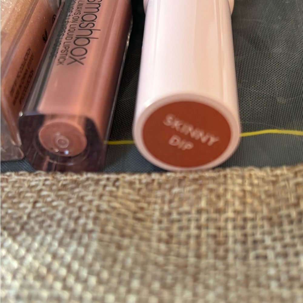 Lip Bundle NEW - Picture 3 of 5